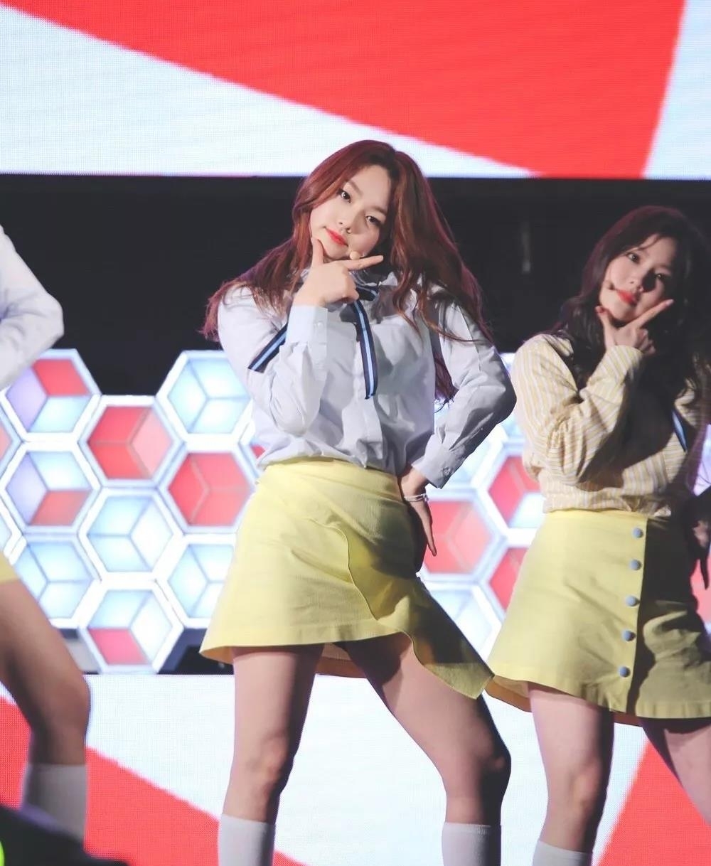 t01d8bbfe5fa665e54e.jpg?size=1000x1218