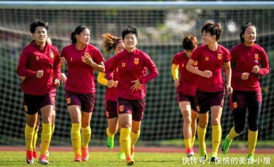 国人骄傲!中国女足进军2019法国世界杯,打脸男