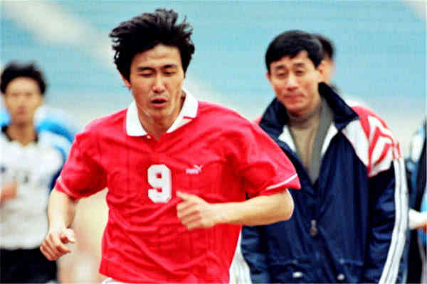 郝海东能否代表90年代中国本土前锋第一水平