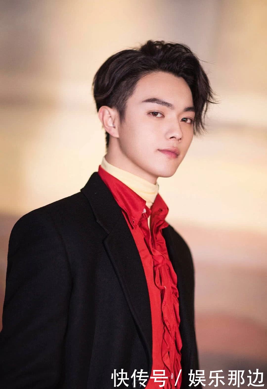 2019于正公司艺人大洗牌,吴谨言成二姐,陈晓的