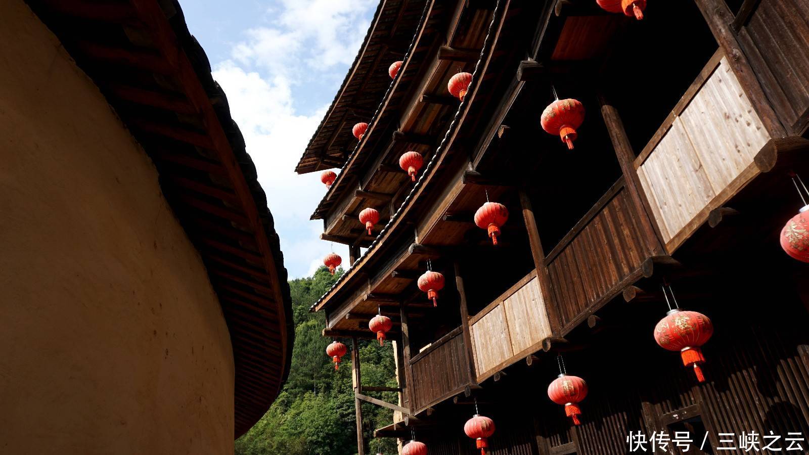 中国古建筑的一朵奇葩，福建永定土楼，神奇的山区民居冬暖夏凉