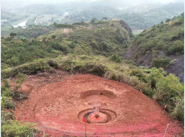 寻龙点穴 葬这个穴位风水师会被地气反噬 这穴位一般都不敢点