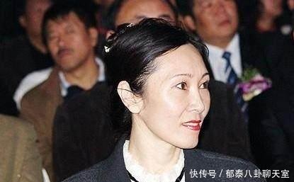 叫老总的老婆_叫老婆起床表情包(3)