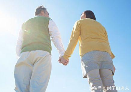 五险一金怎么用