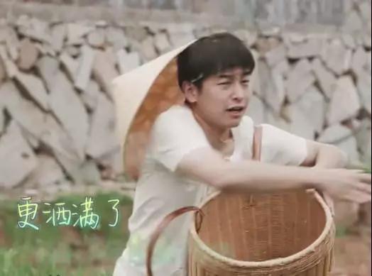 何炅真是圈内伯乐,推荐彭昱畅上《向往》!黄磊