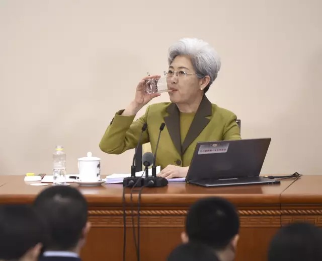 傅莹发布会讲故事:记者感叹中国式自信 - 一统江山 - 一统江山的博客 傅莹发布会讲故事:记者感叹中国式自信 - 一统江山 - 一统江山的博客