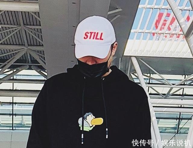 王思聪吃热狗图片大火,现已申请专利网友陈赫