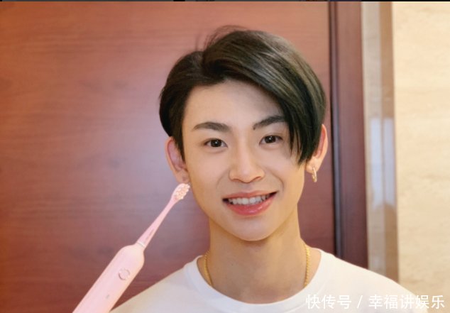 小鬼王琳凯公布恋情引粉丝脱粉回踩对不起,你