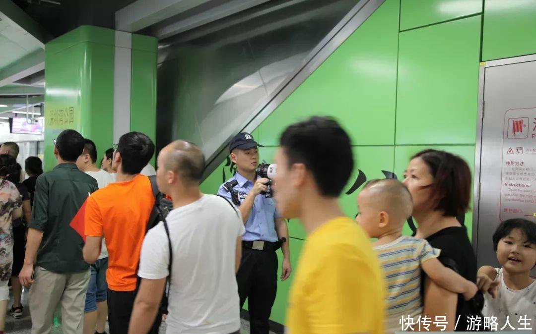 t01e6cd099535ccdc9e.jpg?size=1080x674