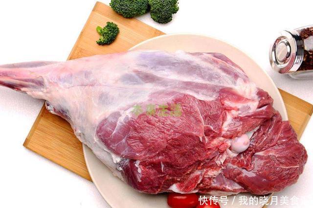 怎样做红烧羊腿 t01e79e24c094edb46d.jpg