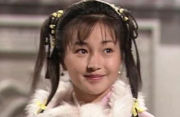 95版郭襄和郭芙如今同是48岁,一个自然老去,一个面目全非