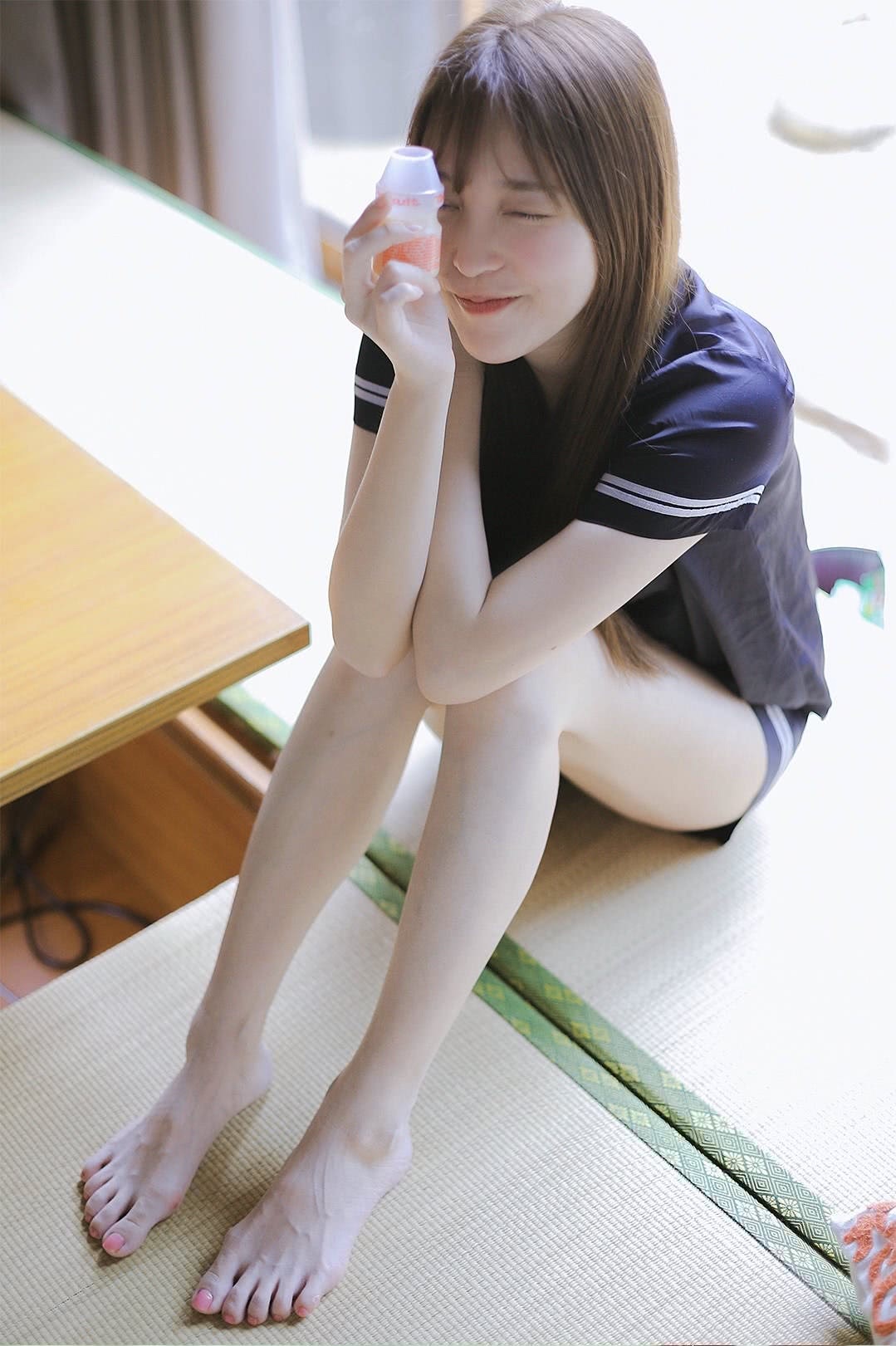 《上海女子图鉴》热播 金莎夏季甜美写真曝光