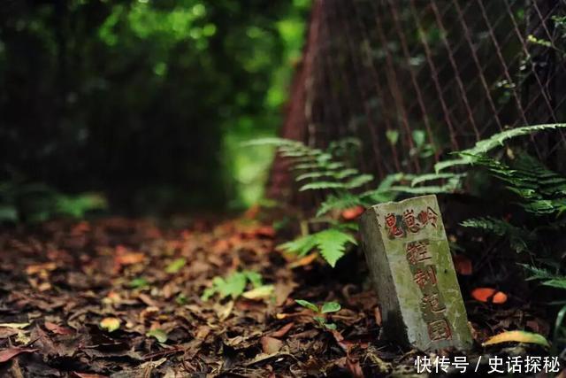 此地留有一万阴兵雕像，距今五千年，如今已成禁地