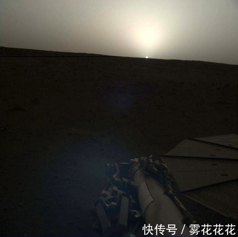 NASA洞察号传回最新照片,拍下火星日出日落的
