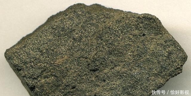 t01ebbe68e65916e92f.jpg?size=640x323