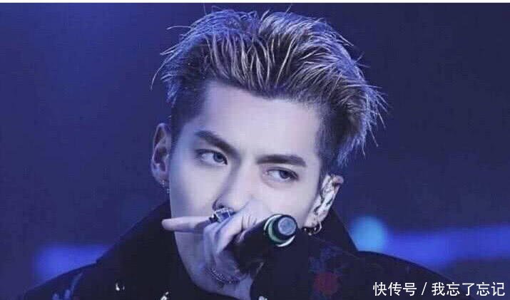 吴亦凡吃大碗宽面,8个字试图洗白,暗示还想来