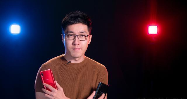 王自如拆解评测vivo NEX前置升降摄像头,这是