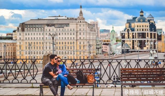 美国青年 俄罗斯与中国的战略合作伙伴关系, 不