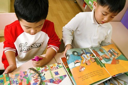 盐淮文化网:家长注意 14岁以前是孩子阅读关键