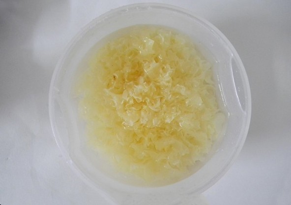 木瓜和鸡蛋银耳能一起煮吗_360问答