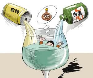 长期喝酒的人, 身上若出现3高、2低, 再碰酒就