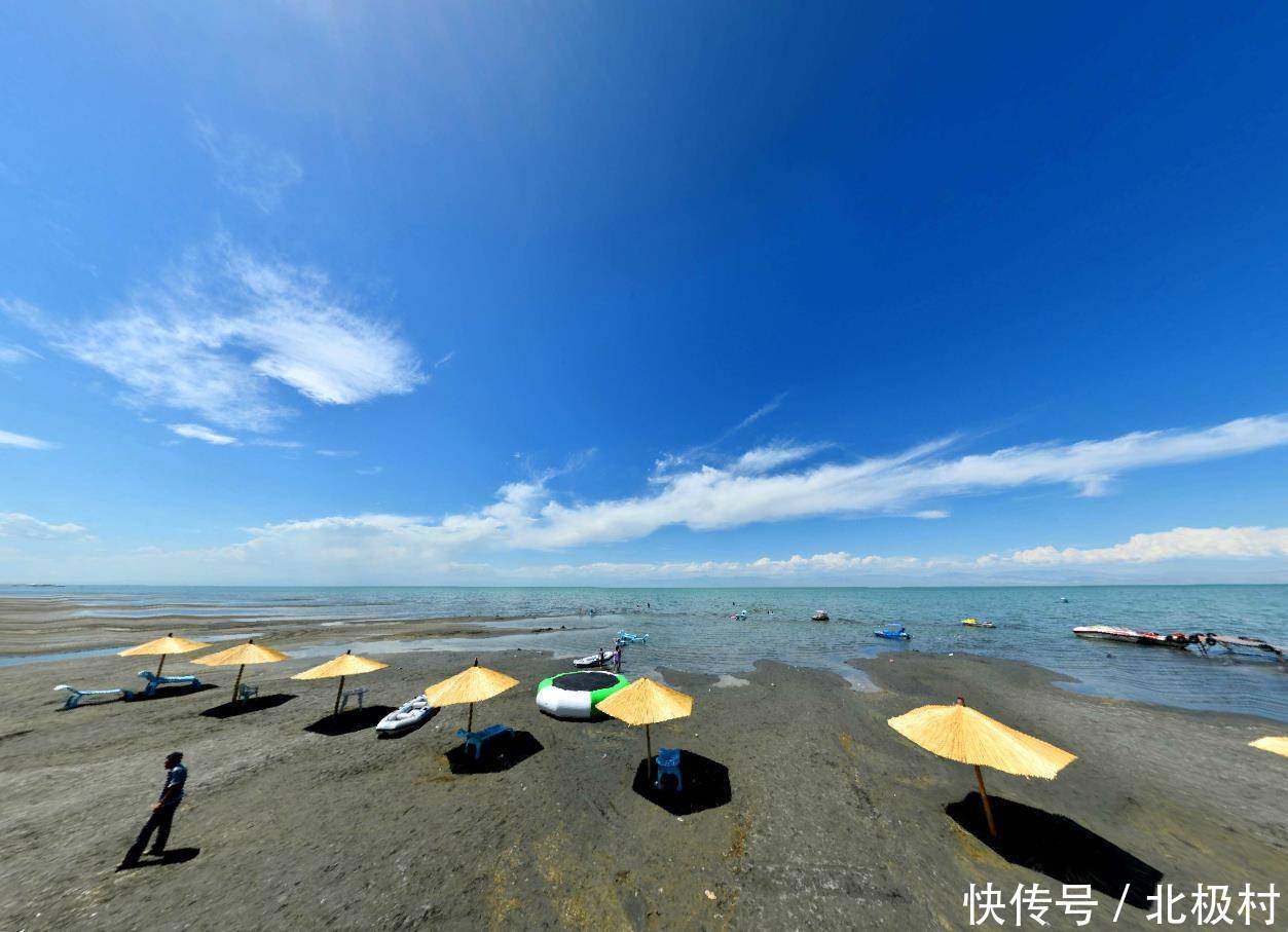 面积最大的地级行政区，相当于四省面积之和的巴音郭楞蒙古自治州