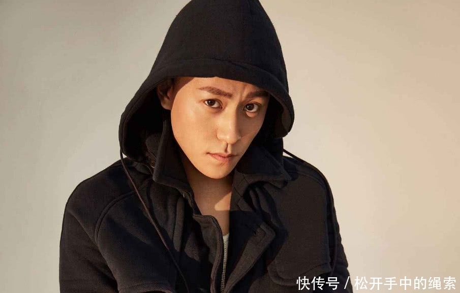 与杨紫分手后,秦俊杰新剧已经上映,刚播出收视