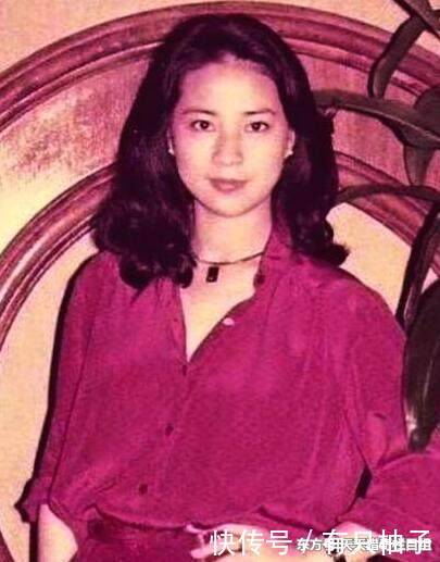 林凤娇年轻时颜值不输林青霞,太美了!难怪成龙