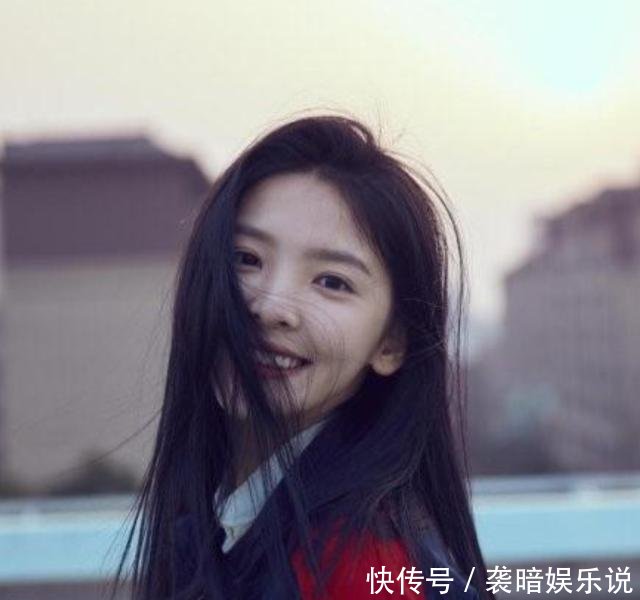 王思聪关注章若楠,上热搜后又取关,此举为何