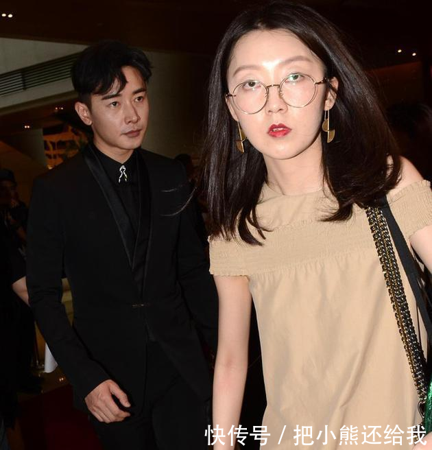 唐嫣知道吗 罗晋被女助理挽手遭追拍 扭头疾走