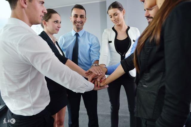 双色球137期百合算法:简单版的数据和走势图,