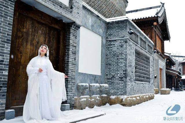 洛邑古城瑞雪纷纷,雪中姐妹剑侠情缘
