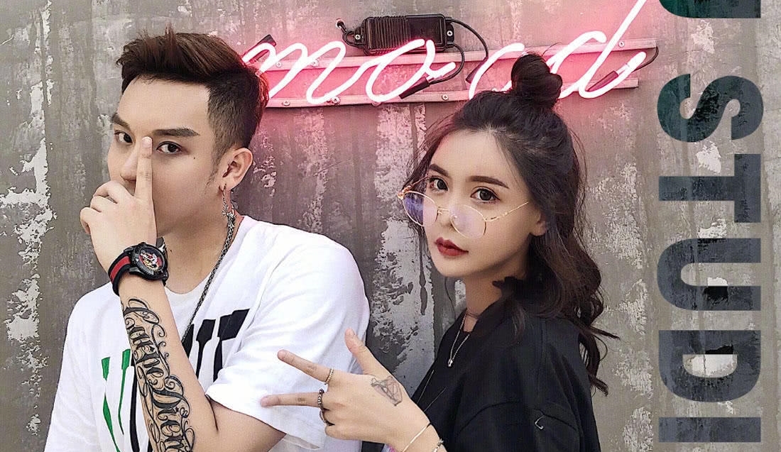 韩安冉与小猪先生领证了!还曝光了真实年龄,网