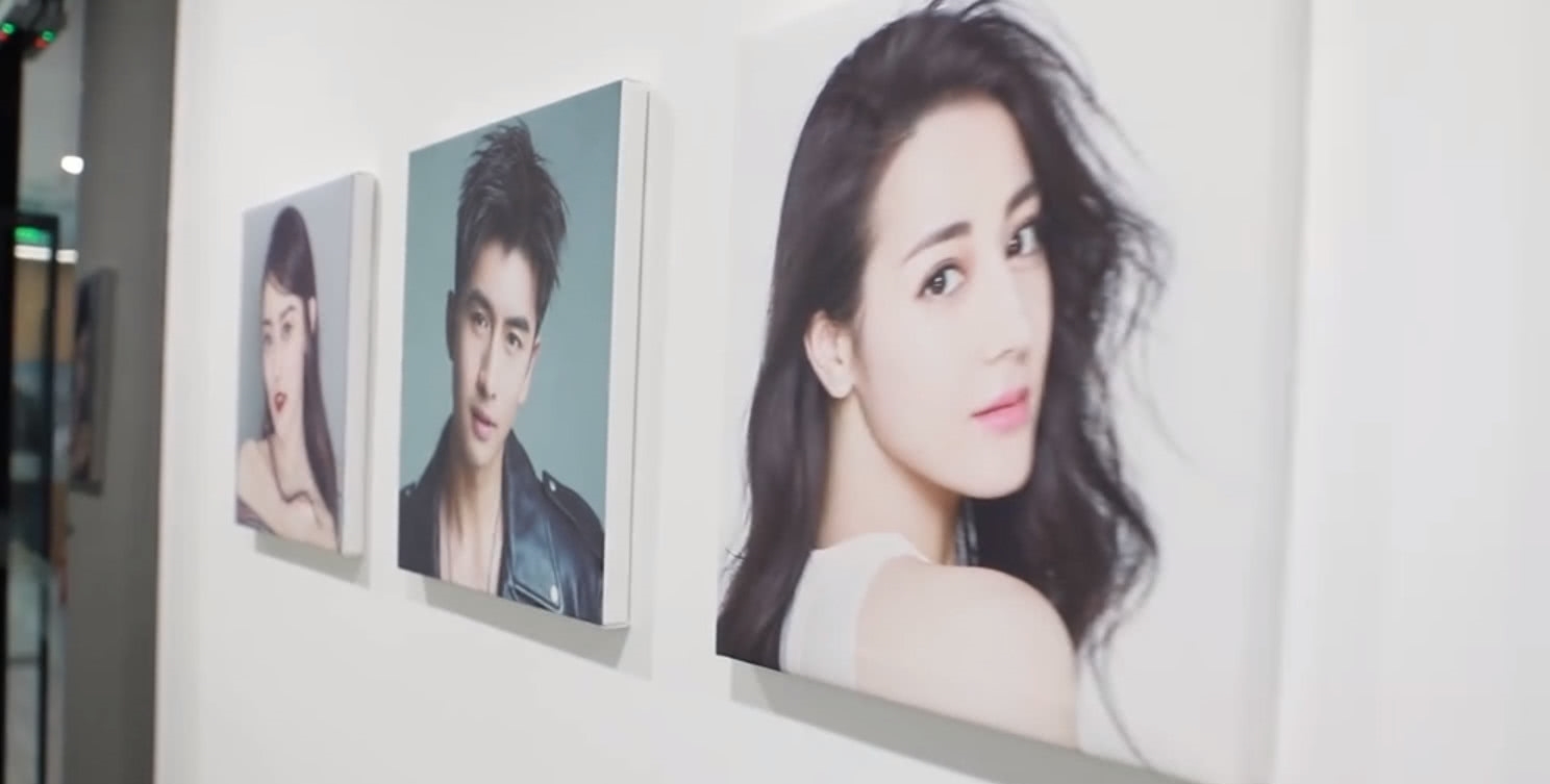 杨幂工作室内景曝光,一张照片意外暴露热巴身