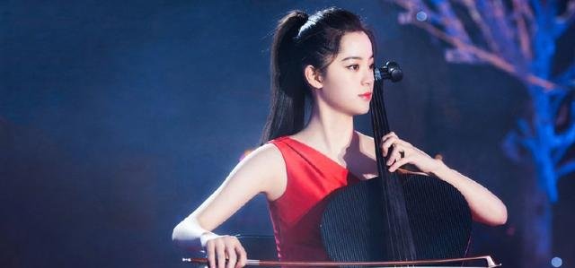 欧阳娜娜从柯蒂斯休学三年后考入伯克利,网友