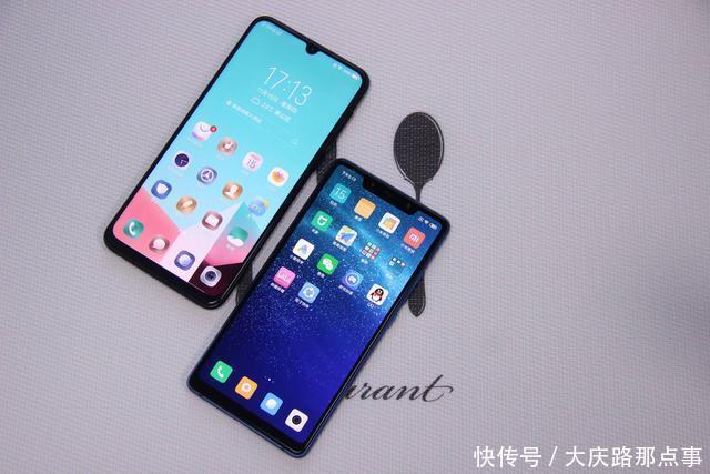 撩撩AI智能助手,vivoZ3与小米8SE给出这样的