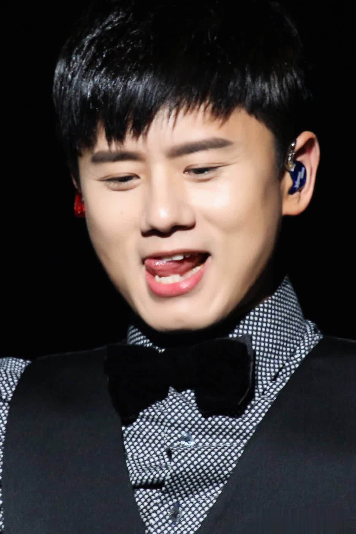 好奇！张杰是如何保持超高人气的4大原因