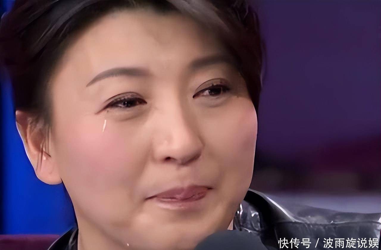 53岁闫学晶，搬家三亚住老破小，儿子租房生活，嫌100平房太紧巴