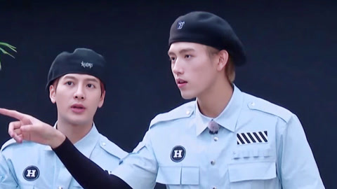 任嘉伦魏大勋快闪演唱会 王嘉尔陈飞宇疯狂抽桌布(中)