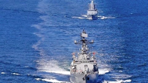 环球火力点 俄军在地中海海空演习