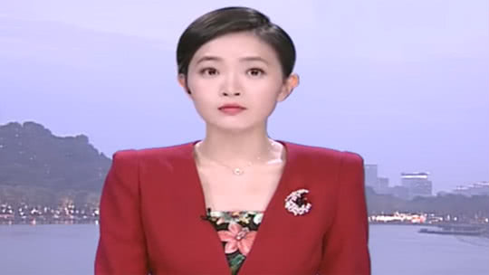 1818黄金眼 59名驴友被困“十二峰” 200多人连夜搜救