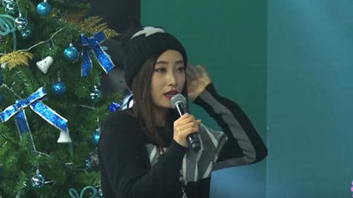 今年最流行的颜色是草木绿？