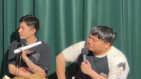 猫头鹰喜剧&middot;精选 不开玩笑：在野外遇到熊该如何自救