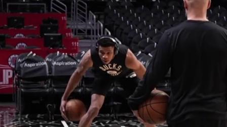 NBA热辣资讯 字母哥赛前热身练习运球投篮！球迷：这臂展比我的腿还长！