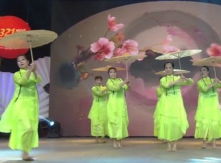 321动起来 广场舞《雨打芭蕉》