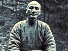 蒋介石在大陆的最后10天 玩火自焚直至输的精光，蒋介石仓皇逃离大陆