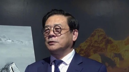 每日文艺播报 2023 于和伟斩获“年度反内耗精神建设奖”