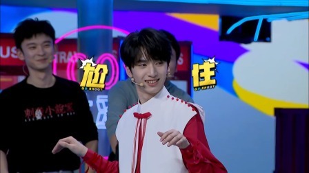 雷佳音重现经典片段，时代少年团演技大爆发