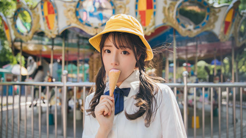 人民攻摄 游乐园拍一眼就爱上的女孩