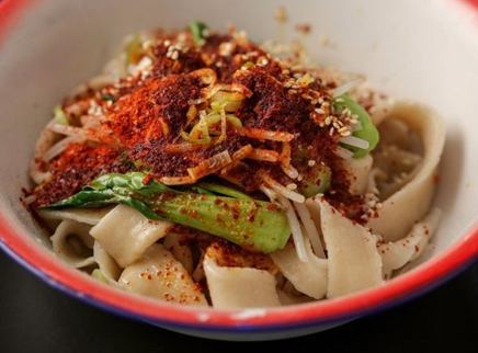 美食台 陕西面食中最有代表性的油泼面